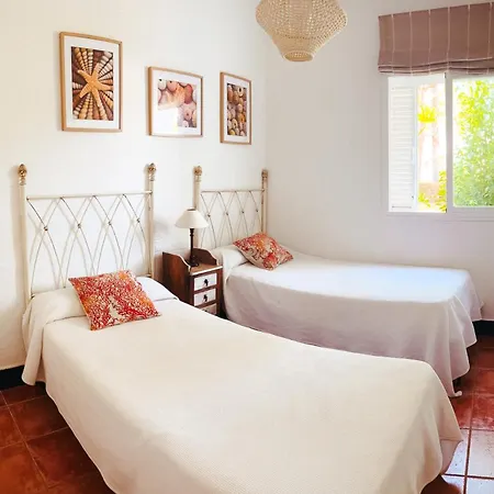 Apartment Alegre Casa De Verano En Sancti Petri *